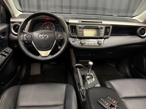 Used 2013 Toyota RAV4 Limited AWD/4WD image 13