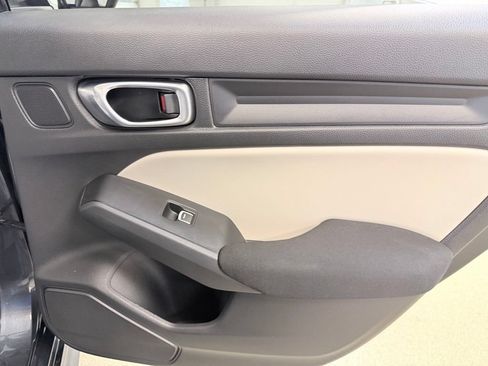 Used 2022 Honda Civic LX image 28