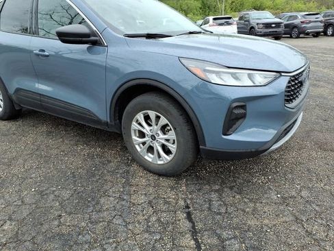 Used 2023 Ford Escape Active AWD/4WD image 4