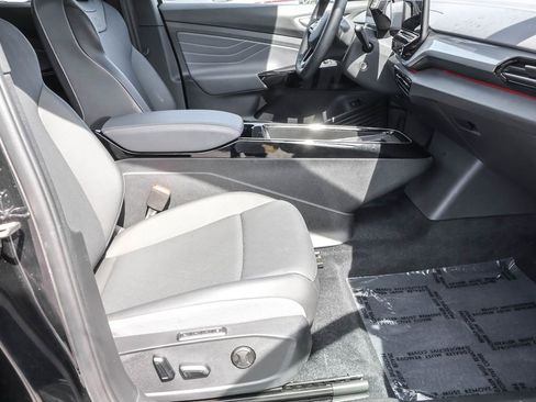 Certified 2023 Volkswagen ID.4 Pro S Plus AWD/4WD image 38