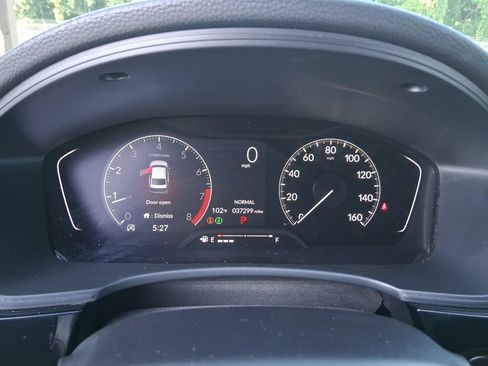 Used 2023 Honda Civic Sport image 14
