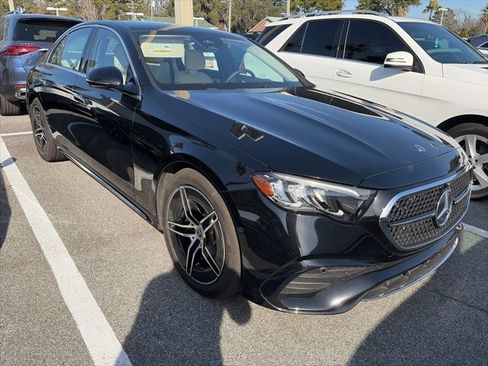 Used 2025 Mercedes-Benz E 350 Sedan image 3