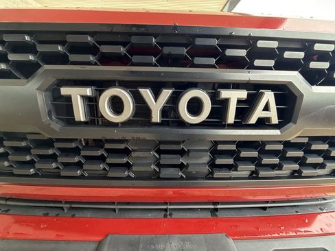 Used 2017 Toyota Tacoma TRD Pro image 28