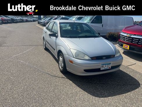 Used 2001 Ford Focus LX FWD image 1