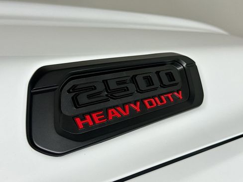 Used 2024 RAM 2500 Big Horn w/ Night Edition image 31