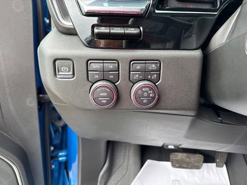 Used 2024 Chevrolet Silverado 1500 LTZ w/ LTZ Premium Package AWD/4WD image 18