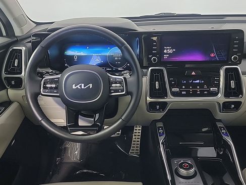 Used 2023 Kia Sorento SX Prestige AWD/4WD image 21