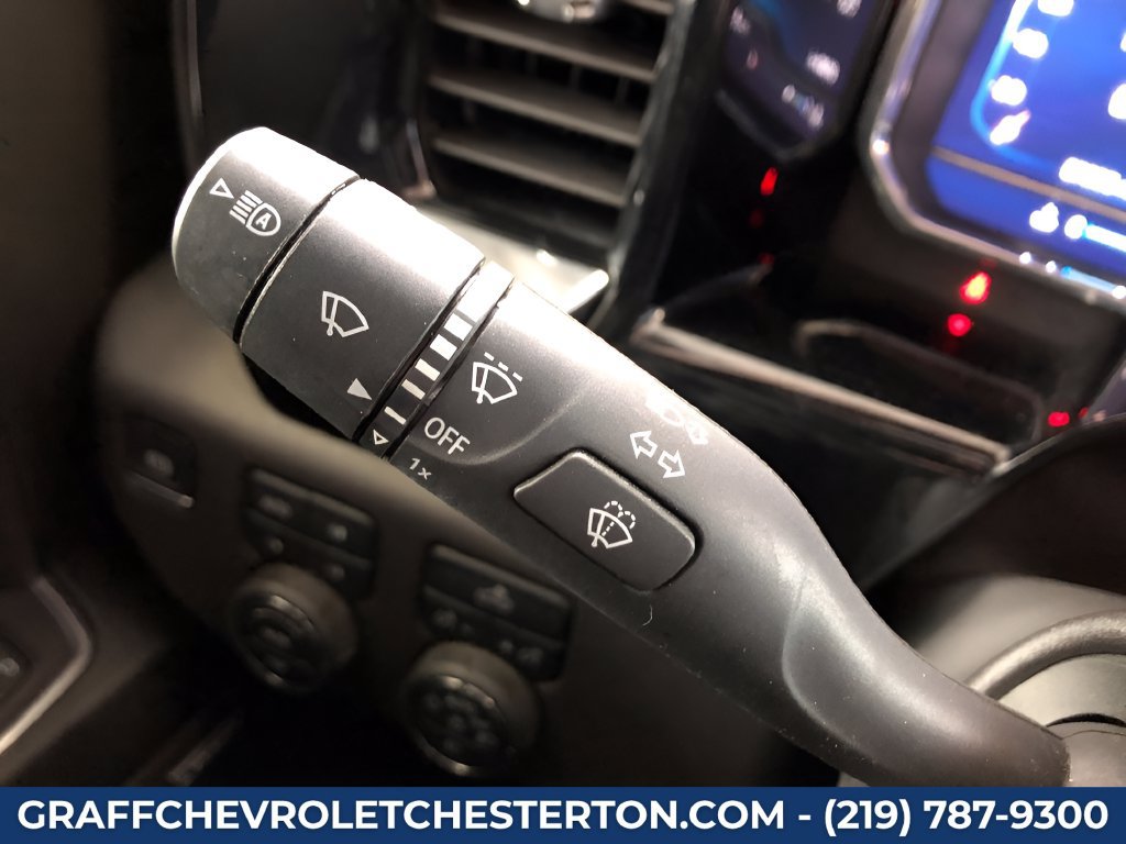 Used 2025 Chevrolet Silverado 1500 LT Trail Boss w/ Convenience Package II AWD/4WD image 29