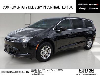 New 2027 Chrysler Pacifica Select