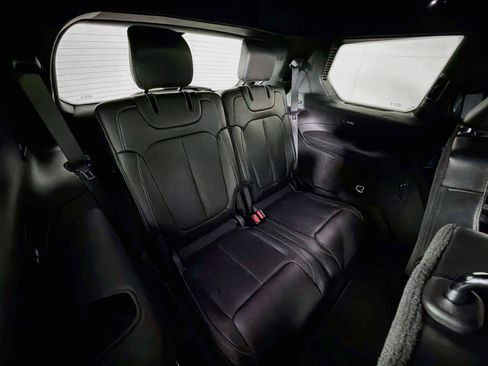 Used 2023 Jeep Grand Cherokee L Overland w/ Luxury Tech Group IV AWD/4WD image 41