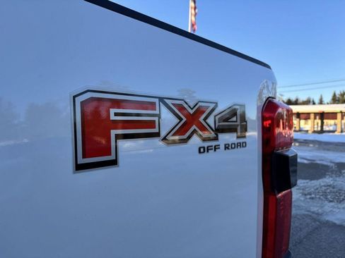 Used 2023 Ford F350 Platinum w/ FX4 Off-Road Package image 13