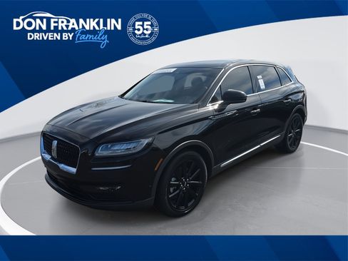 Used 2022 Lincoln Nautilus Reserve w/ Equipment Group 201A image 1