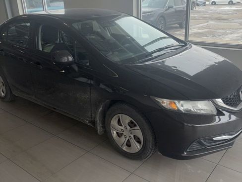Used 2013 Honda Civic LX image 2