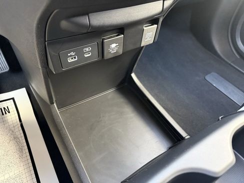 Used 2026 Honda Odyssey Touring image 26