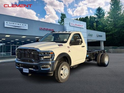 New 2026 RAM 5500 Tradesman w/ Chrome Appearance Group image 1