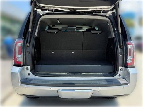 Used 2016 GMC Yukon SLT w/ Open Road Package RWD image 6