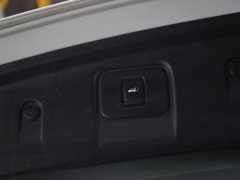 Used 2020 Nissan Murano Platinum w/ Cargo Package AWD/4WD image 18