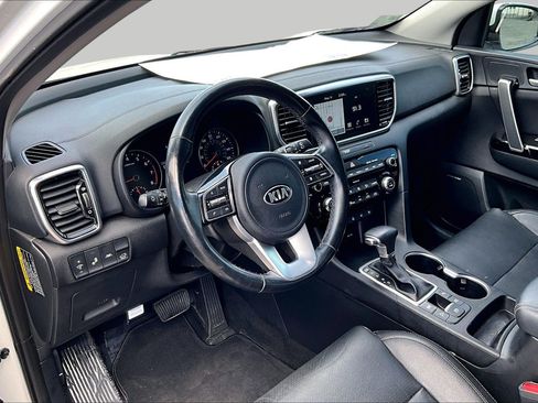 Used 2021 Kia Sportage EX w/ EX Technology Package FWD image 12