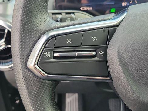 New 2026 Chevrolet Equinox EV LT image 5