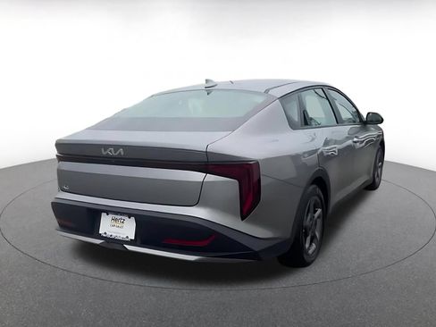 Used 2025 Kia K4 FWD image 14