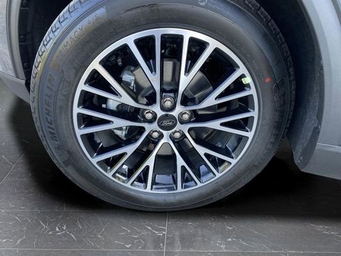 New 2025 Ford Escape SE w/ PHEV Premium Package image 48