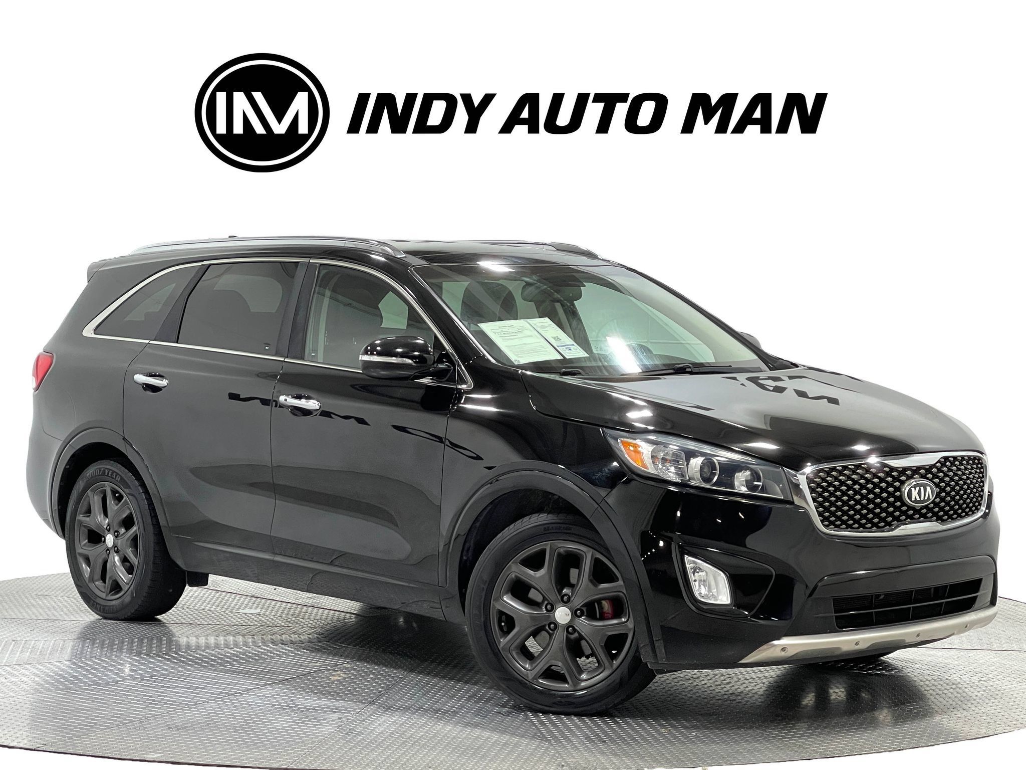 Used 2017 Kia Sorento SX FWD image 2