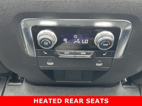 Certified 2024 GMC Yukon AT4 w/ Technology Package AWD/4WD image 23