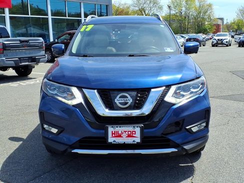 Used 2017 Nissan Rogue SL w/ SL Premium Package AWD/4WD image 2