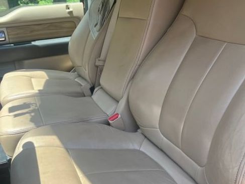 Used 2011 Ford F150 Lariat w/ Lariat Chrome Pkg RWD image 17