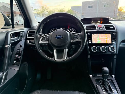 Used 2017 Subaru Forester 2.5i Touring AWD/4WD image 20