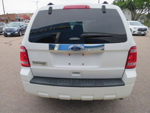 Used 2012 Ford Escape Limited AWD/4WD image 8