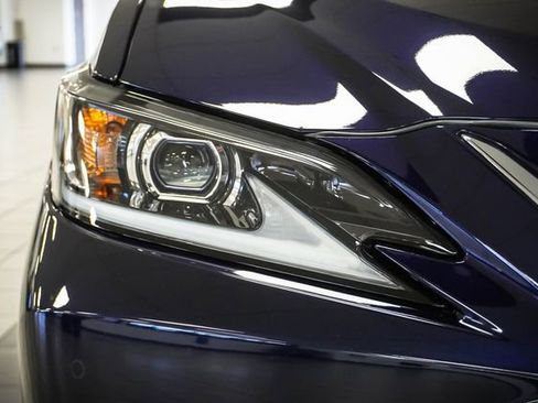 Used 2022 Lexus ES 350 w/ Premium Package FWD image 29