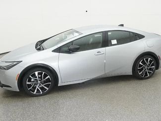 New 2026 Toyota Prius Plug-In Hybrid video 2