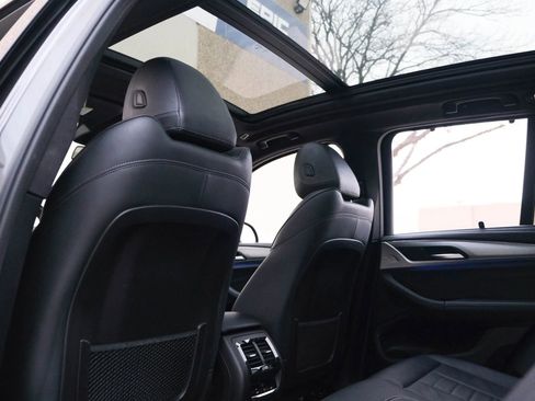 Used 2021 BMW X3 M40i w/ Premium Package image 27