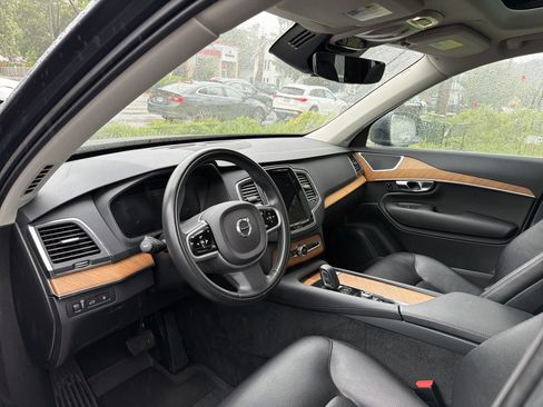 Used 2021 Volvo XC90 T8 Inscription Expression w/ Climate Package AWD/4WD image 9