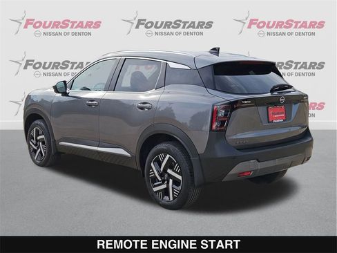 New 2026 Nissan Kicks SV image 7