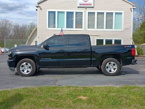 Used 2018 Chevrolet Silverado 1500 LT w/ All Star Edition AWD/4WD image 27