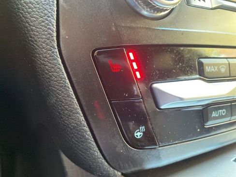 Certified 2020 Ford Explorer XLT w/ Equipment Group 202A image 32