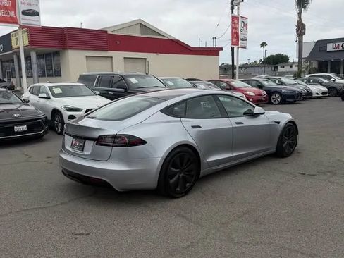Used 2025 Tesla Model S AWD/4WD image 5