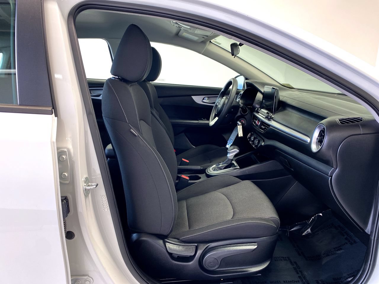 Certified 2024 Kia Forte LX FWD image 28