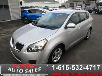 Used 2009 Pontiac Vibe w/ Preferred Package