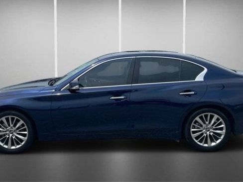 Used 2023 INFINITI Q50 Luxe w/ Cargo Package RWD image 12