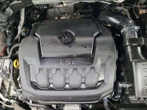 Used 2019 Volkswagen Tiguan SEL image 30