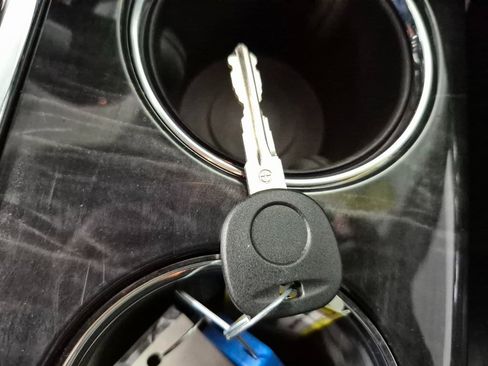 Used 2017 Buick Enclave Leather image 33