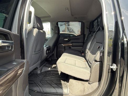 Certified 2019 Chevrolet Silverado 1500 LT Trail Boss AWD/4WD image 32
