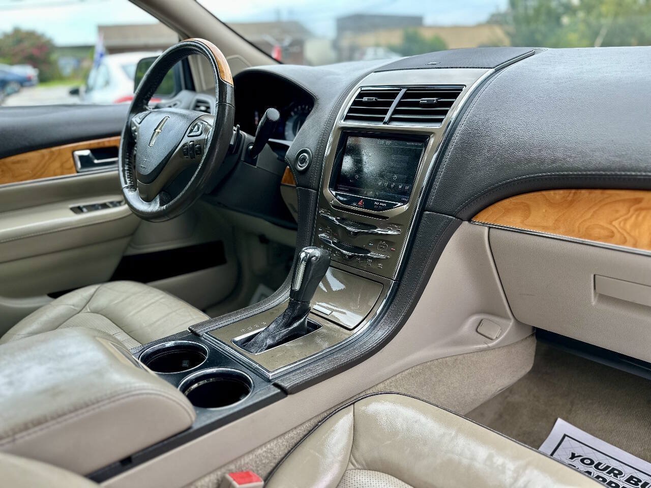 Used 2014 Lincoln MKX AWD w/ Equipment Group 102A image 20