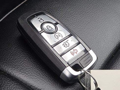 Used 2024 Ford Edge SEL w/ Convenience Package AWD/4WD image 28