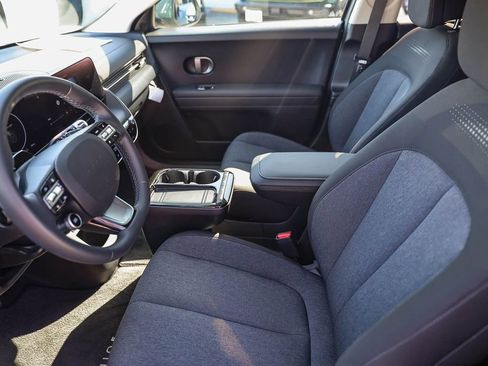 Certified 2026 Hyundai Ioniq 5 SE RWD image 18