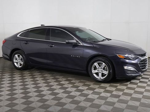 Used 2023 Chevrolet Malibu LS FWD image 11