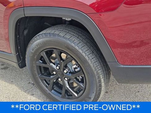Used 2025 Jeep Grand Cherokee L Altitude RWD image 8